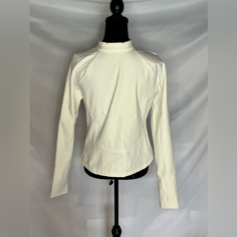 Missguided Ski long sleeve top in white - Picture 3 of 6